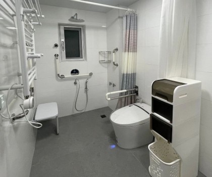 校企共創(chuàng)｜東鵬攜手同濟大學(xué)助力適老化發(fā)展，聚力打造老齡宜居范本