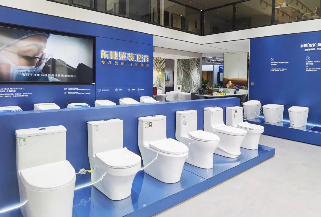 東鵬整裝衛(wèi)浴云南曲靖店：健康升級，營造人居場景6.jpg