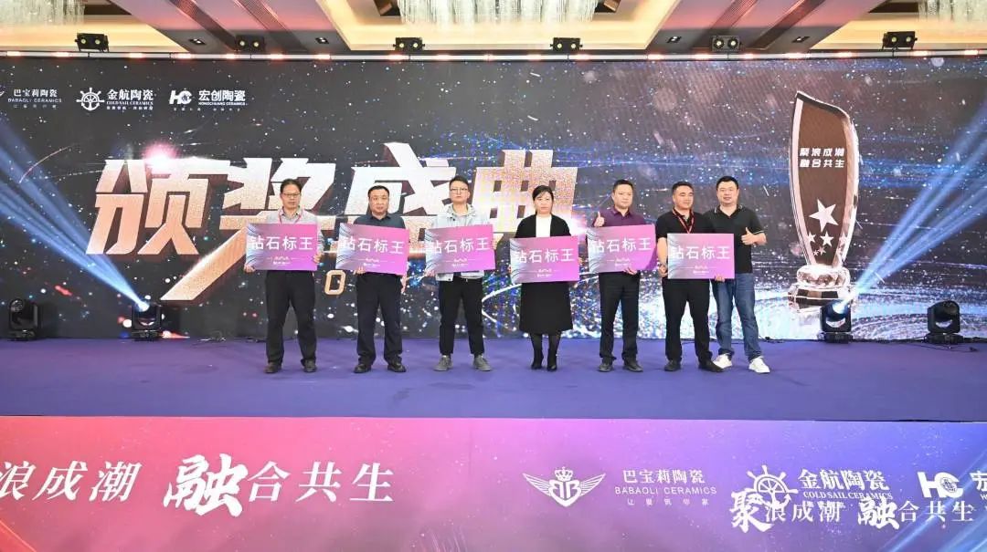 1702804879987067.jpg 37.jpg