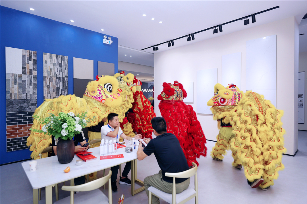 1713493256500079.jpg 舞獅旺場1.JPG