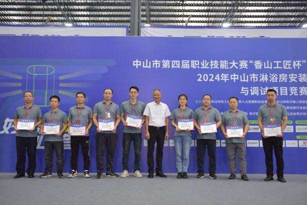 1732525676856122.png 1732525673843.png